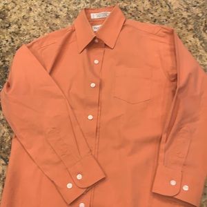Boys Van Heusen dress shirt, size 8